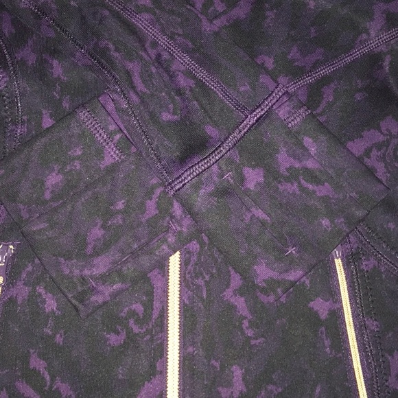 🎉HOST PICK🎉Lululemon Forme Jacket ll - Picture 5 of 9